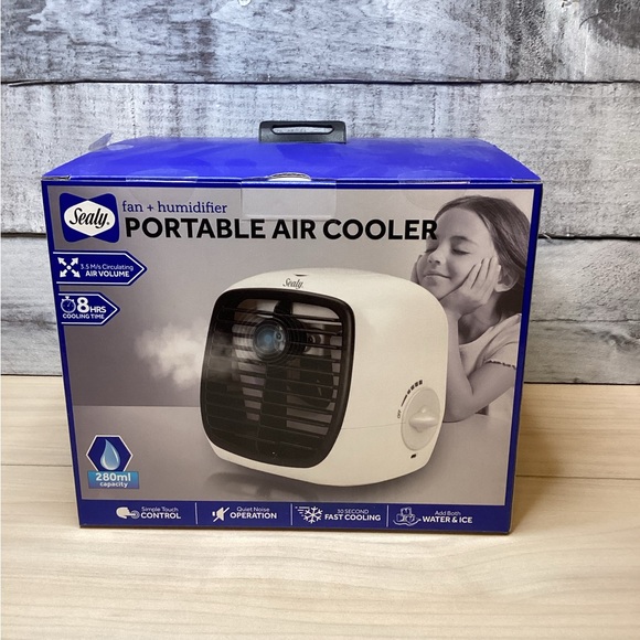 Sealy Portable Air Cooler
(fan + humidifier) - Picture 2 of 6
